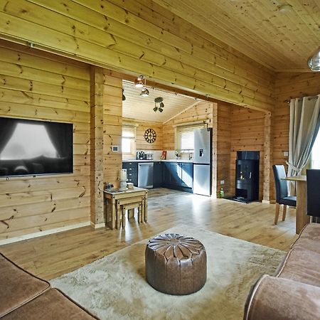 Stag Lodge Falkirk Zewnętrze zdjęcie